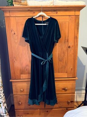 Lane Bryant Deep Emerald Velvet Wrap Midi Dress